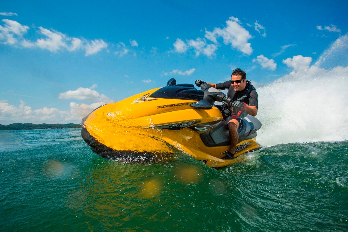 Jet Ski and Wave Runners Rentals